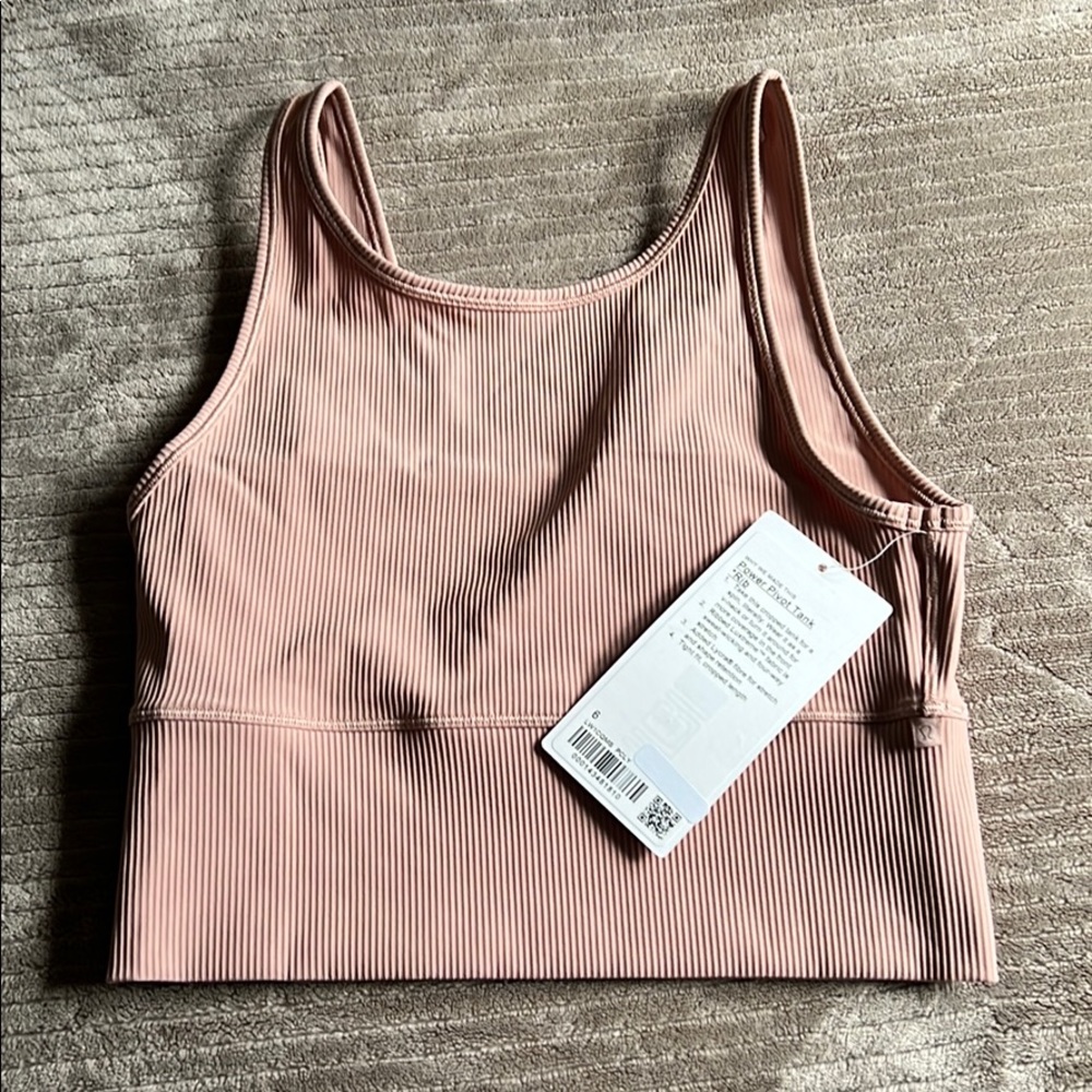 Lululemon Power pivot rib tank size 6